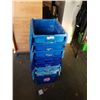Image 2 : 8 TOTES WITH BUILT IN LIDS