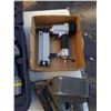 Image 8 : 2 AIR NAILERS AND 18V CORDLESS TOOLS SET