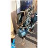 Image 2 : CLARKES AIR COMPRESSOR