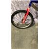 Image 2 : BLUE AND RED HUFFY BIKE