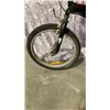 Image 3 : BLACK AND GREY SPORTEK BIKE