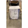 Image 1 : CHICCO BRAVO QUICK FOLD TRIO STROLLER SYSTEM - RETAIL $829