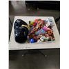 Image 1 : TRAY OF DOLLS, DRAGON, BOXING GLOVES