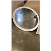Image 2 : 2 WHITE MIRRORS