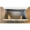 Image 2 : BEIGE 3 DRAWER LATERAL FILING CABINET WITH KEYS