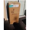Image 2 : NEW BEAUTYREST 10" KING SIZE MATTRESS, RETAIL $1099