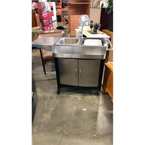 CENTRO STAINLESS OUTDOOR KITCHEN CART