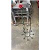 Image 2 : METAL ROSE WINE RACK