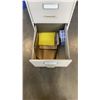 Image 2 : BEIGE 2 DRAWER FILING CABINET