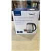 Image 1 : INSIGNIA 1.7 LITRE GLASS ELECTRIC KETTLE TESTED AND WORKING, RETAIL $49