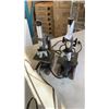Image 1 : 2 SWIFT 950 SERIES MICROSCOPES