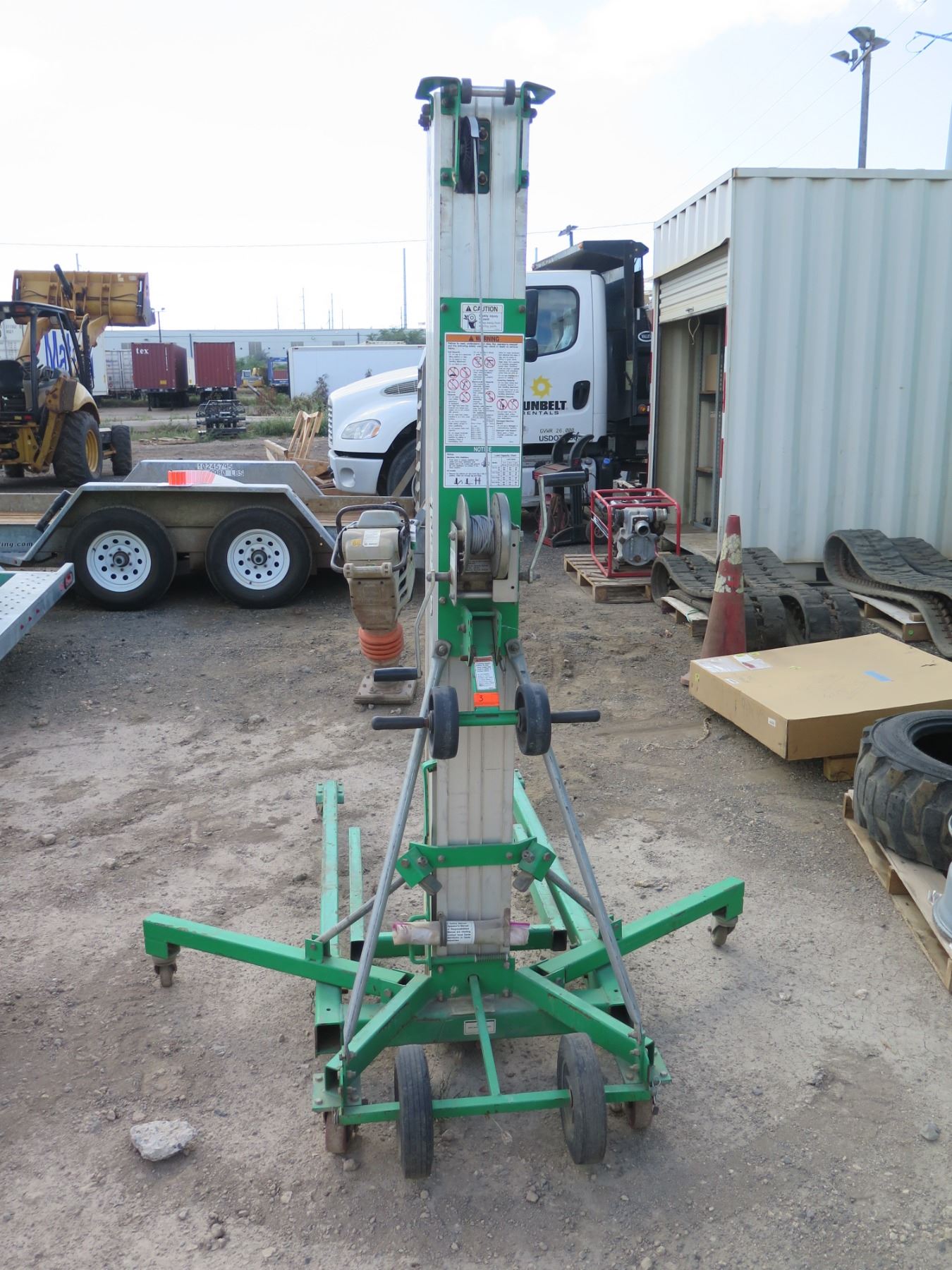 2017 Genie SLC-24 Superlift Contractor Lift