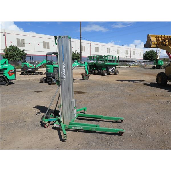 2017 Genie SLC-24 Superlift Contractor Lift