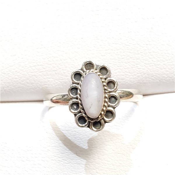 GENUINE GEMSTONE RING(~WEIGHT 1.43G)