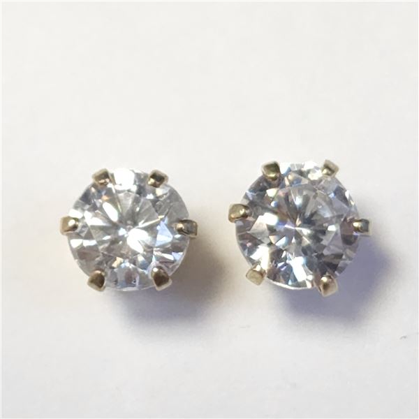 10K YELLOW GOLD CUBIC ZIRCONIA EARRINGS