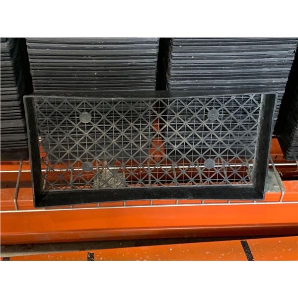 Plastic Starter draining grow Trays assorted styles approx 250 units sold as one lot
