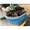 Image 1 : Plastic Tub with assorted grow supply and pots