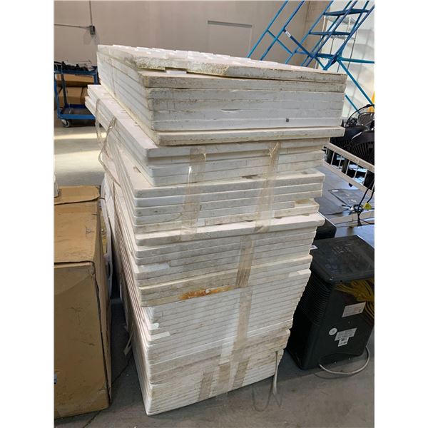 Lot of sytrofoam grow tray panels approx 45