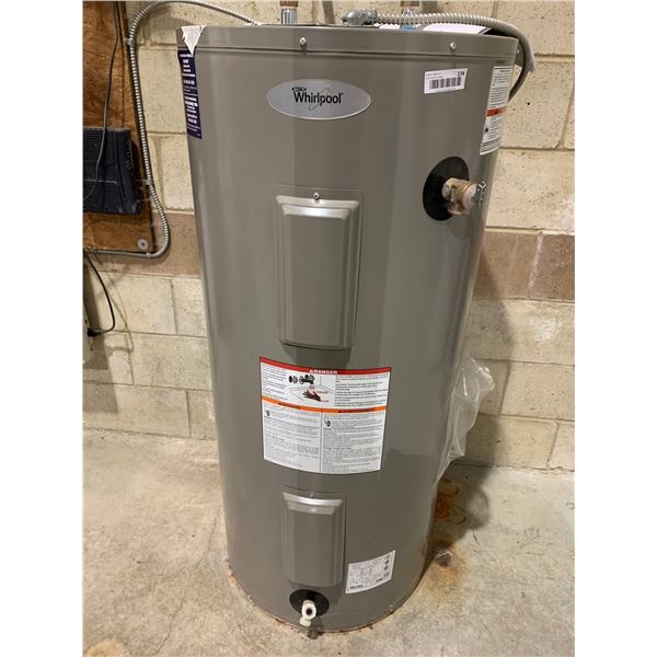 Whirlpool 50 Gal 2500W Water Heater, buyer must disconnect