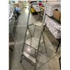 Image 1 : Aluminum Step Ladder
