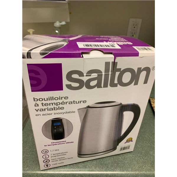 Salton stainless kettle