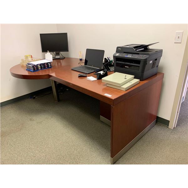 Executive Desk Set with run off and credenza