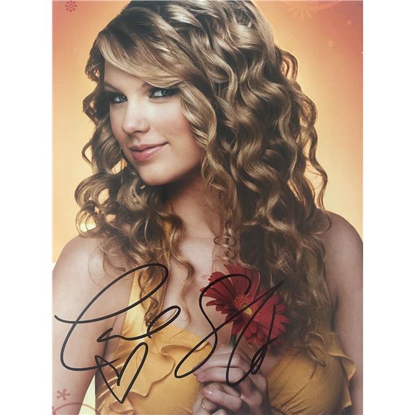 Singer Taylor Swift signed photo