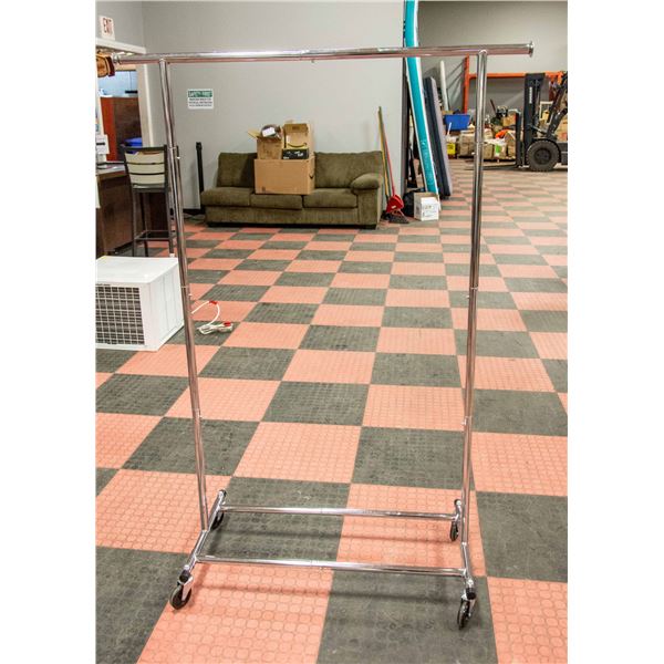 NEW STAINLESS STEEL COLLAPSABLE CLOTHS RACK