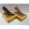 Image 1 : 2 PAIRS OF NEW WOMENS SIZE 6 HEELS
