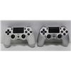 Image 1 : 2 PS4 CONTROLLERS