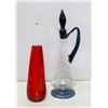 Image 1 : RED ART GLASS VASE (10") PLUS TALL ART GLASS