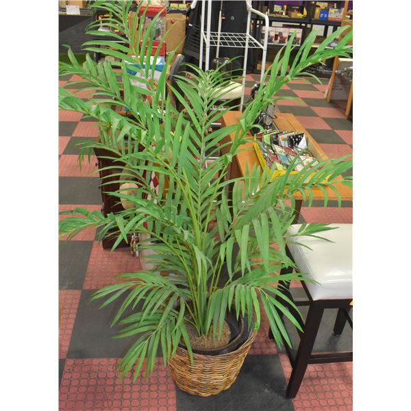 ARTIFICIAL FERN TREE
