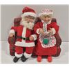Image 1 : SNORING SANTA ON MUSICAL SOFA W/ MRS CLAUS