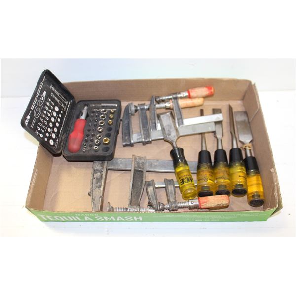 LOT OF MISC ESTATE TOOLS