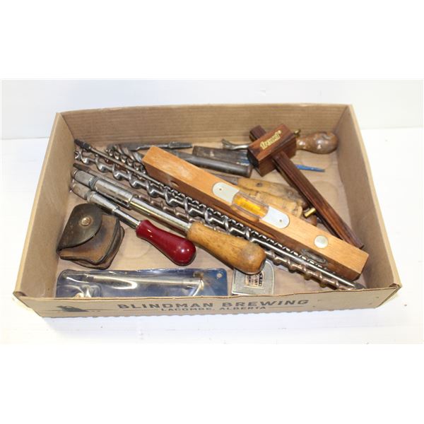 LOT OF MISC ESTATE TOOLS