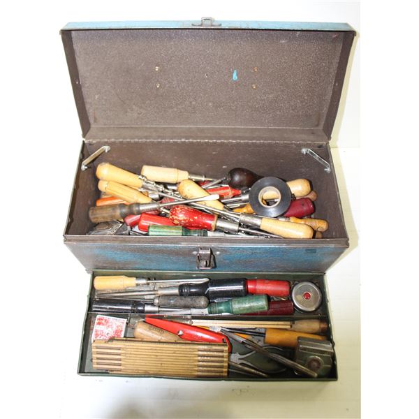 METAL TOOL BOX WITH CONTENTS
