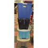Image 1 : LOT OF 4 TOTES WITH LIDS