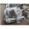 Image 3 : Hobart Slicer - Working