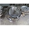 Image 2 : 3-Lidded Oval Chafing Dishes - 3 X $