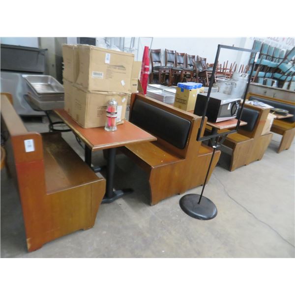 Oak Booth 2 Ends & 2 Middle w/3 4-Top Tables
