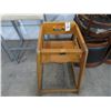 Image 1 : Wood High Chair