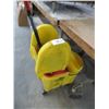 Image 1 : Mop Bucket