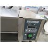 Image 3 : Roundup Countertop Steamer