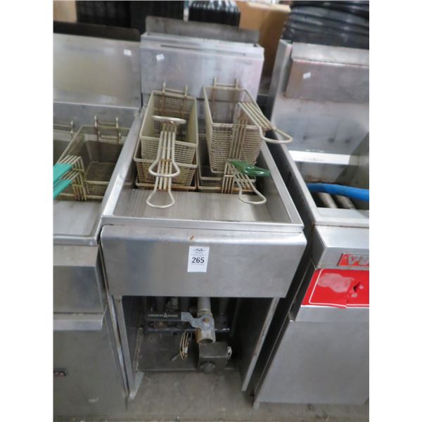 American Range Gas Deep Fryer - Missing Door