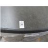 Image 2 : 37-Sevelet 32" x 58" Tabletop - 37 X $