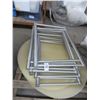 Image 1 : 5-Folding Base Round Table - 5 X $