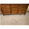 Image 2 : Mid Century Large Walnut Dresser 9 Drawers 74H x 60L x 19D