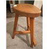 Image 2 : Oak Stool 24H