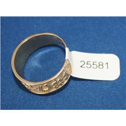 14k Gold Lucky Charm Ring 5.8gr