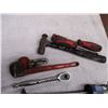 Image 2 : Lot of hand tools - pipe wrench, hammer, etc